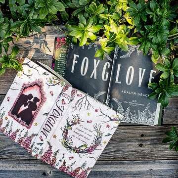 Foxglove (Belladonna, 2)