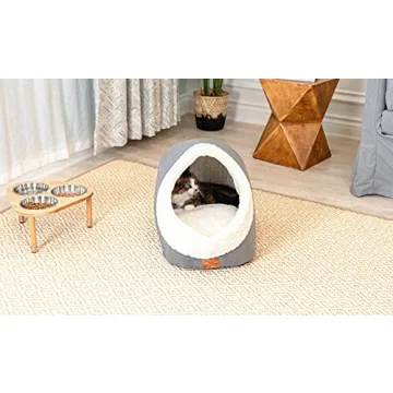 Miss Meow Cat Bed for Cozy Indoor Comfort