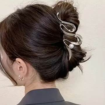 Metal Hair Claw Clips Large Silver Hair Claws Wave Shape Hair Claw Clip Fashion Hair Claw Clips Nonslip Hollow Hair Jaw Clamp Clips for Women Thick hair Thin Hair Hair Styling Hair Accessories