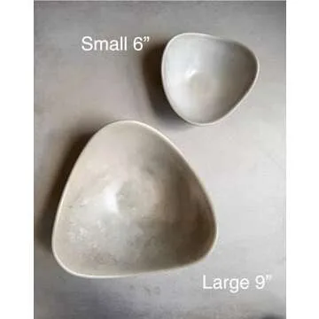 Wavy Concrete Bowl, Minimalist Key Bowl, Modern Cement Bowl, Entrway Catchall, Home Decor for Coffee Table, Jewlery Dish, Air Plant Holder, Small Stone Bowl (Small)