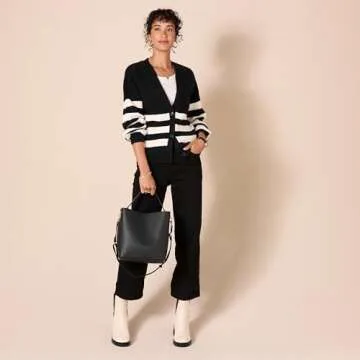 Amazon Essentials Women's Soft Bucket Bag, Black, One Size