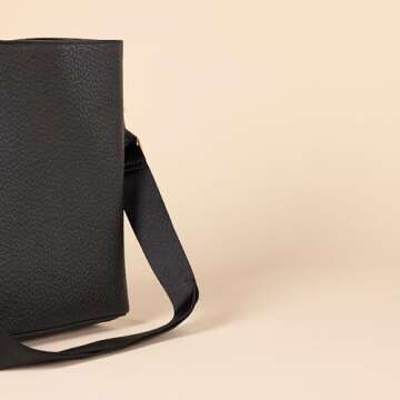 Amazon Essentials Women's Soft Bucket Bag, Black, One Size