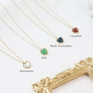 SmileBelle Jade Necklace Heart Necklace for Teens, Green Necklace for Crystal Necklaces as Valentines Day Gifts, Small Heart Pendant Necklace Jade Jewelry for Women as Birthday Gifts for Her