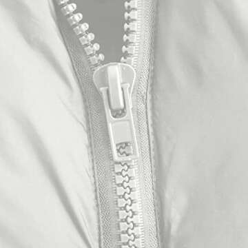 Thaisu Women's Winter Short Vest Lightweight Sleeveless Warm Outerwear Retro Puffer Vest Padded Coat (White, Medium)