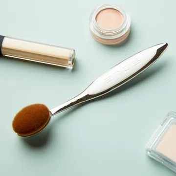 Artis Elite Oval 6 Brush for Flawless Makeup Application