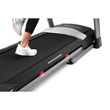 ProForm Performance 600i Treadmill for Home Fitness