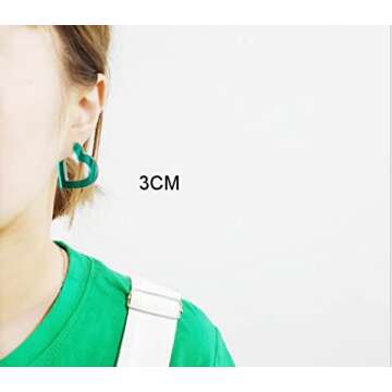 VEINTI+1 Pink Heart Shape Earring Transparent Acrylic Pink Heart Shape Candy Color Women's Charm Earring (3cm,1.18", H3- Pink)