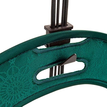 Door Protecting Holiday Wreath Pad for 24-26 Inch Wreaths