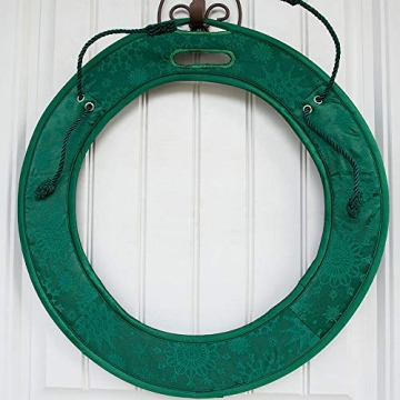 Door Protecting Holiday Wreath Pad for 24-26 Inch Wreaths