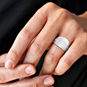 AeraVida Iridescent Mother of Pearl Sterling Silver Ring