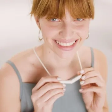 Upright Magnetic Necklace for GO2 Posture Trainer - Black