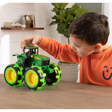 John Deere Lightning Wheels Tractor for Kids 3 and Up