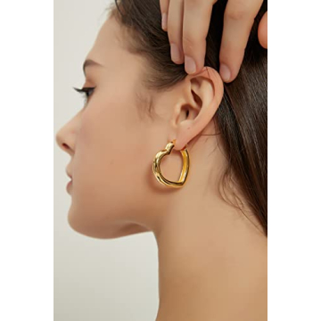 Gold Heart Hoop Earrings Lightweight Hypoallergenic Chic Design