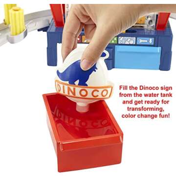 Mattel Disney and Pixar Cars Dinoco Car Wash Playset with Pitty & Lightning McQueen Toy Cars, Water Play & Color Change