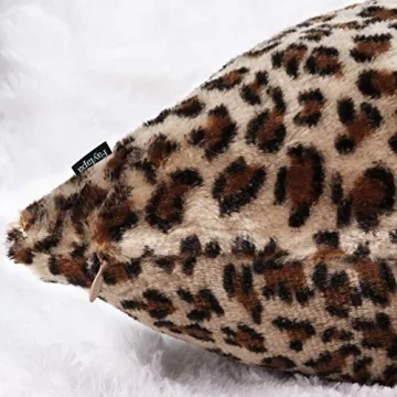 Faylapa 4 Pack Leopard Print Pillow Covers for Home Decor