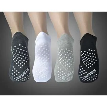 DIBAOLONG Non Slip Yoga Socks for Women, Pilates Socks with Grips Slipper Barre Hosptial Cozy Crew Ankle Socks with Grips (6.5-9)