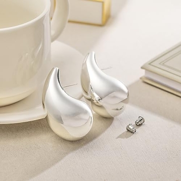 Apsvo Chunky Gold Hoop Earrings for Women - Lightweight Style