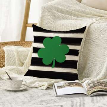 AVOIN Shamrock Throw Pillow Cover | St Patrick's Day Decoration