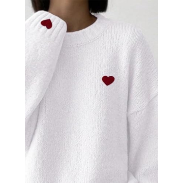 Women's Heart Print Pullover Sweaters 2024 Winter Outfits Round Neck Long Sleeve Casual Trendy Tops White