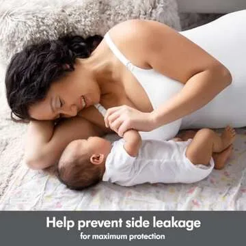 Medela Ultra-Breathable Disposable Nursing Pads 200 Count, New and Improved, Highly Absorbent, Breathable and Discreet for Comfortable Wear