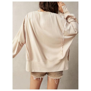 BEAUDRM Women's Oversized Graphic Sweatshirt in Khaki