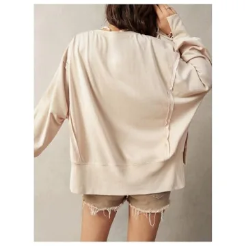 BEAUDRM Women's Oversized Graphic Sweatshirt in Khaki