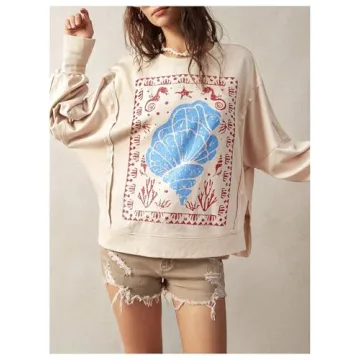 BEAUDRM Women's Oversized Graphic Sweatshirt in Khaki