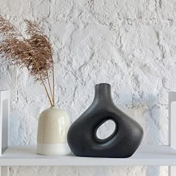 Circle Vase - Modern Black Ceramic for Home Decor