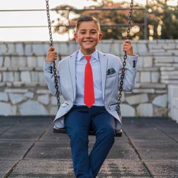 Luckyvestir Adjustable Red Pre-tied Necktie for All