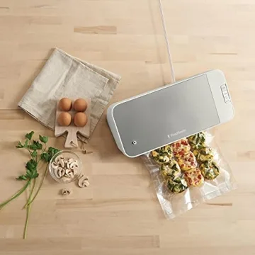 FoodSaver VS2150 Vacuum Sealer - Keep Food Fresh Longer
