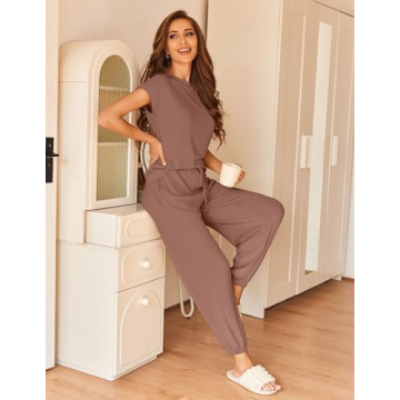 Comfortable Lounge Set for Chic Everyday Relaxation