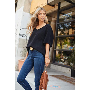 FashionPuzzle Small Fringe Crossbody Bag - Stylish and Functional