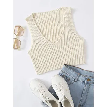 Trendy SweatyRocks V-Neck Ribbed-Knit Sleeveless Crop Vest