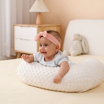 QUENESS Nursing Pillow - Breastfeeding & Baby Support