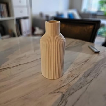 Elegant White Ceramic Flower Vase for Modern Homes