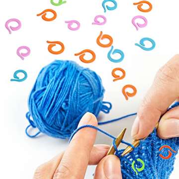 Grevosea 200pcs Knitting Stitch Rings, Colorful Knitting Stitch Markers Plastic Crochet Stitch Markers with Storage Box 100 Large +100 Small Stitch Marker Ring for Sewing Knitting Handmade Crafts