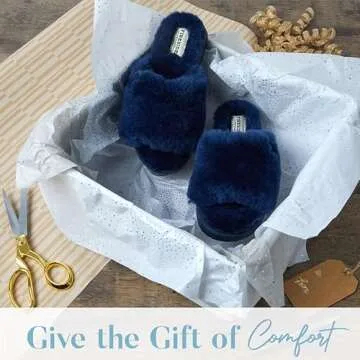 Dearfoams Women's Fireside Cairns Shearling Easy on/Off Slide Sandal Slipper, Navy, 6