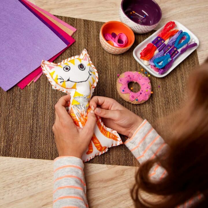 Learn to Sew Kit - 7 Fun Projects for Ages 7+