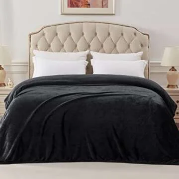 Exclusivo Mezcla Fleece Blanket King Size for Bed, Super Soft and Warm, All Season Use, Cozy, Plush, Lightweight, 90x104 Inches, Black