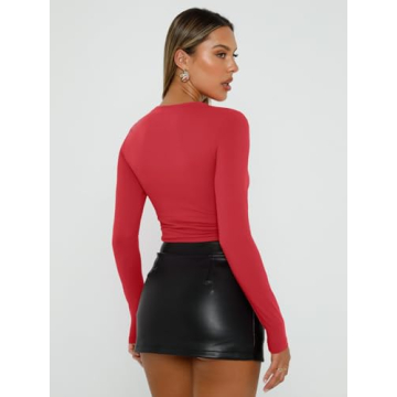 Trendy Queen Long Sleeve Cropped Top for Women