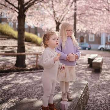 mushie Silicone Snack Cup | Spill Proof Food Container for Toddler and Baby (Blush)