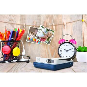 Kodak Smile Classic Instant Camera with Zink Paper