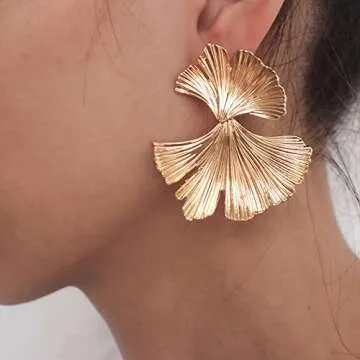 Stylish Gold Star Ginkgo Leaf Earrings for Women