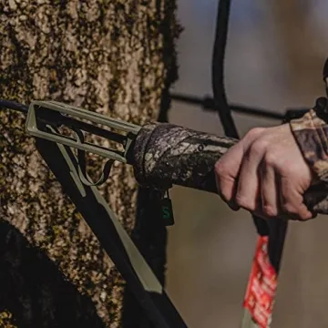 Summit Viper SD Climbing Treestand - Comfortable & Lightweight