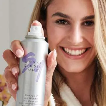 MONAT Studio One™ The Champ™ Conditioning Dry Shampoo Infused w/Rejuveniqe® - Waterless Shampoo That Absorbs Oils, Dirt & Impurities in Between Shampoos. For All Hair Types - Net wt. 113g/4 fl oz.