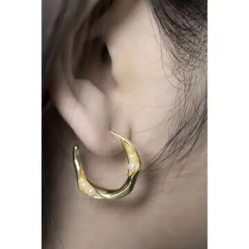 N9NEMUSES 14K Gold Plated Sterling Silver Twisted Channel Set Freshwater Cultured Pearl Hoop Earrings for Women