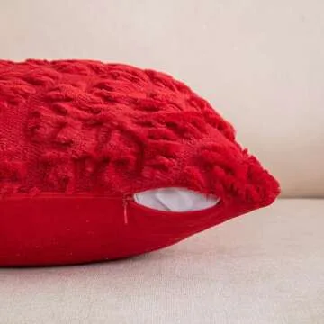 SHITURRE Christmas Snowflake Decorative Throw Pillow Covers Set of 2 Packs, Soft Fluffy Pillowcases for Home Décor, Boho Pillow Covers for Couch Bedroom(Red-Snowflake, 20"x20")