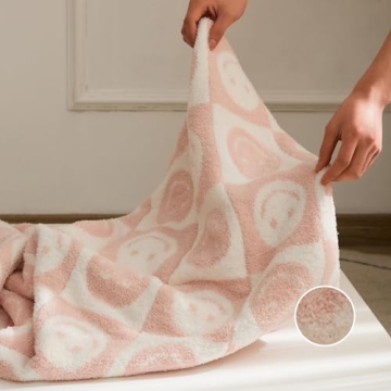 Ultra-Soft Smiley Face Checkered Throw Blanket for Cozy Nights
