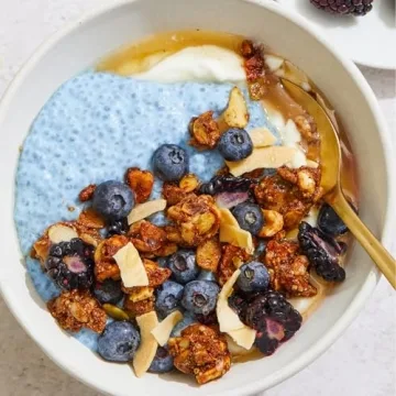 Coconut Cashew Keto Granola - Healthy Snack Option