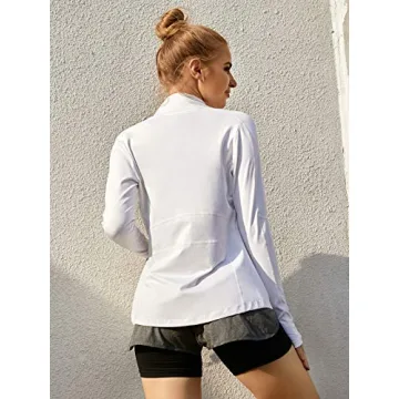 VUTRU Women's Athletic Zip Up Jacket for Workouts